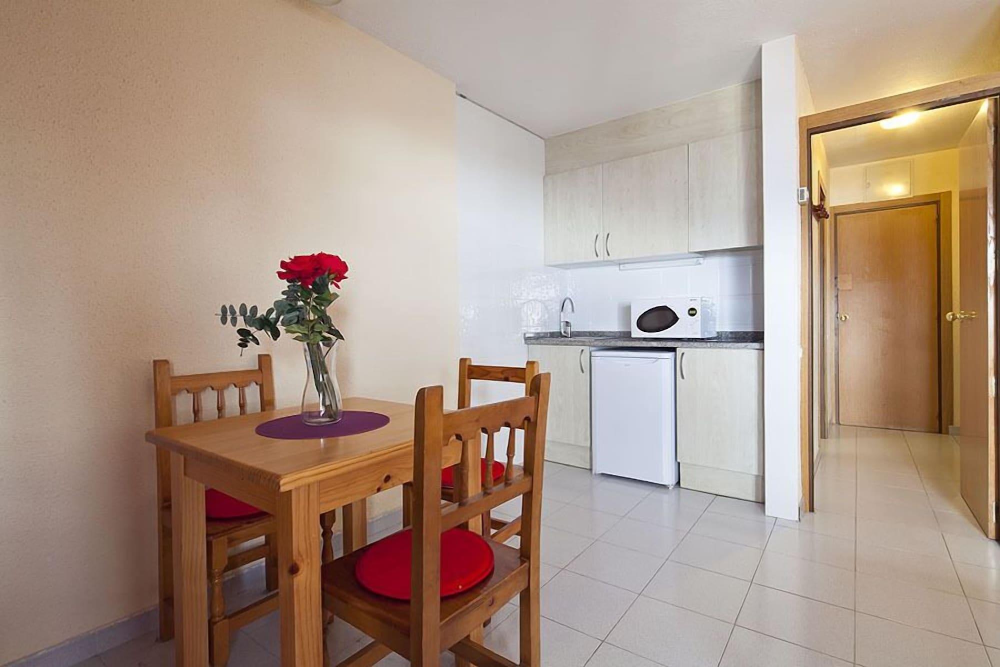 Apartamento Kione Calgary Pas De La Casa Exterior foto